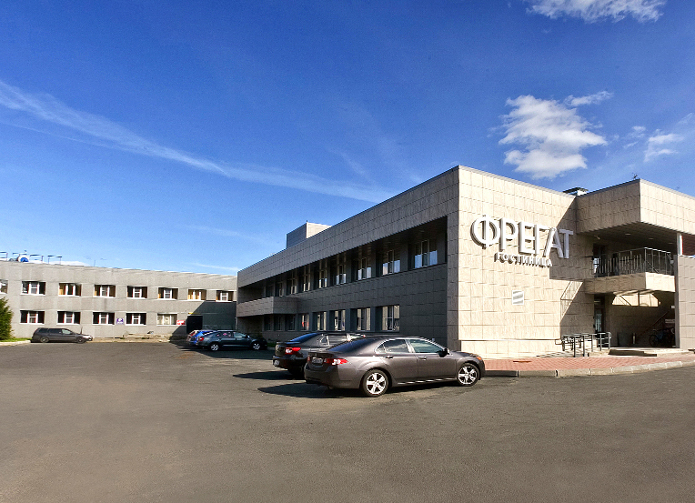 Бесплатная парковка для гостей отеля